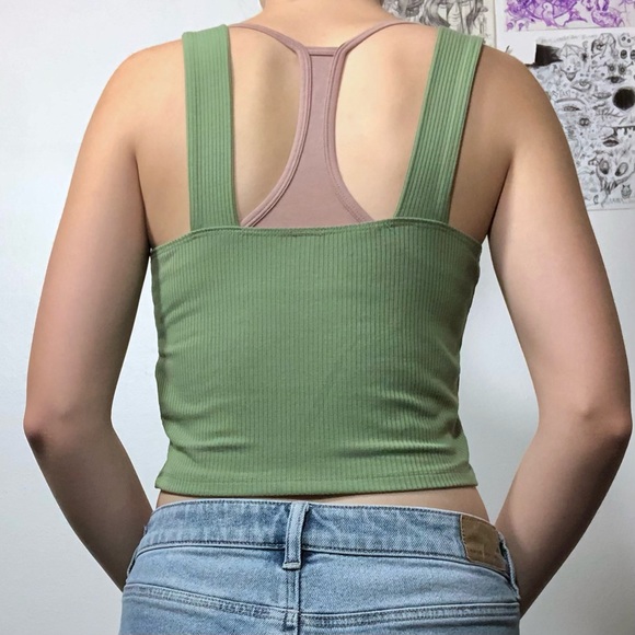 AE sage green cropped top. - Picture 2 of 4